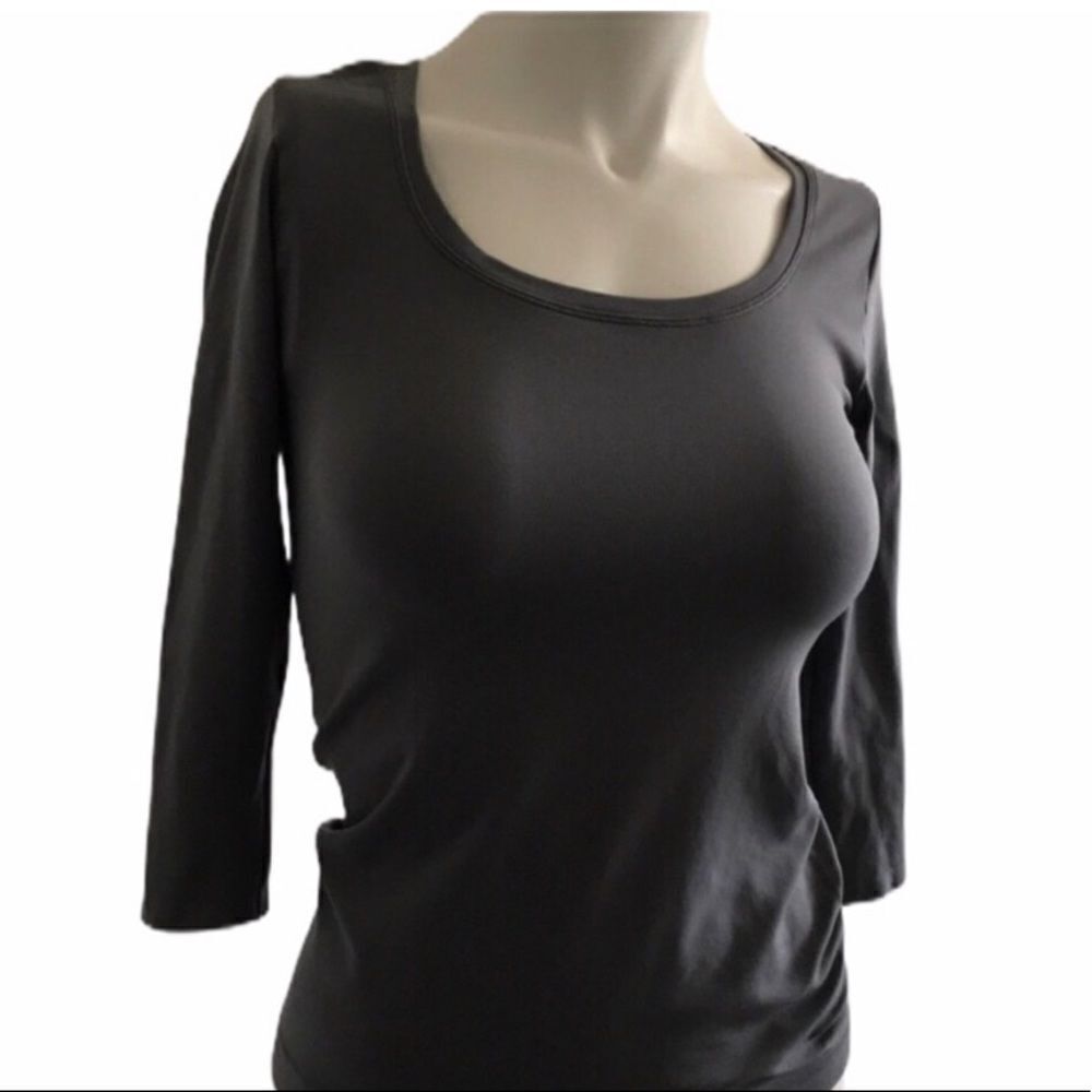 White House Black Market Stretch Top XS Grey